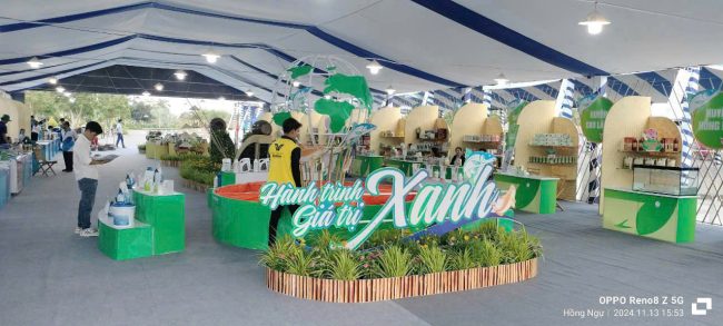 trang trí không gian sự kiện tại Hồng Ngự, Đồng Tháp